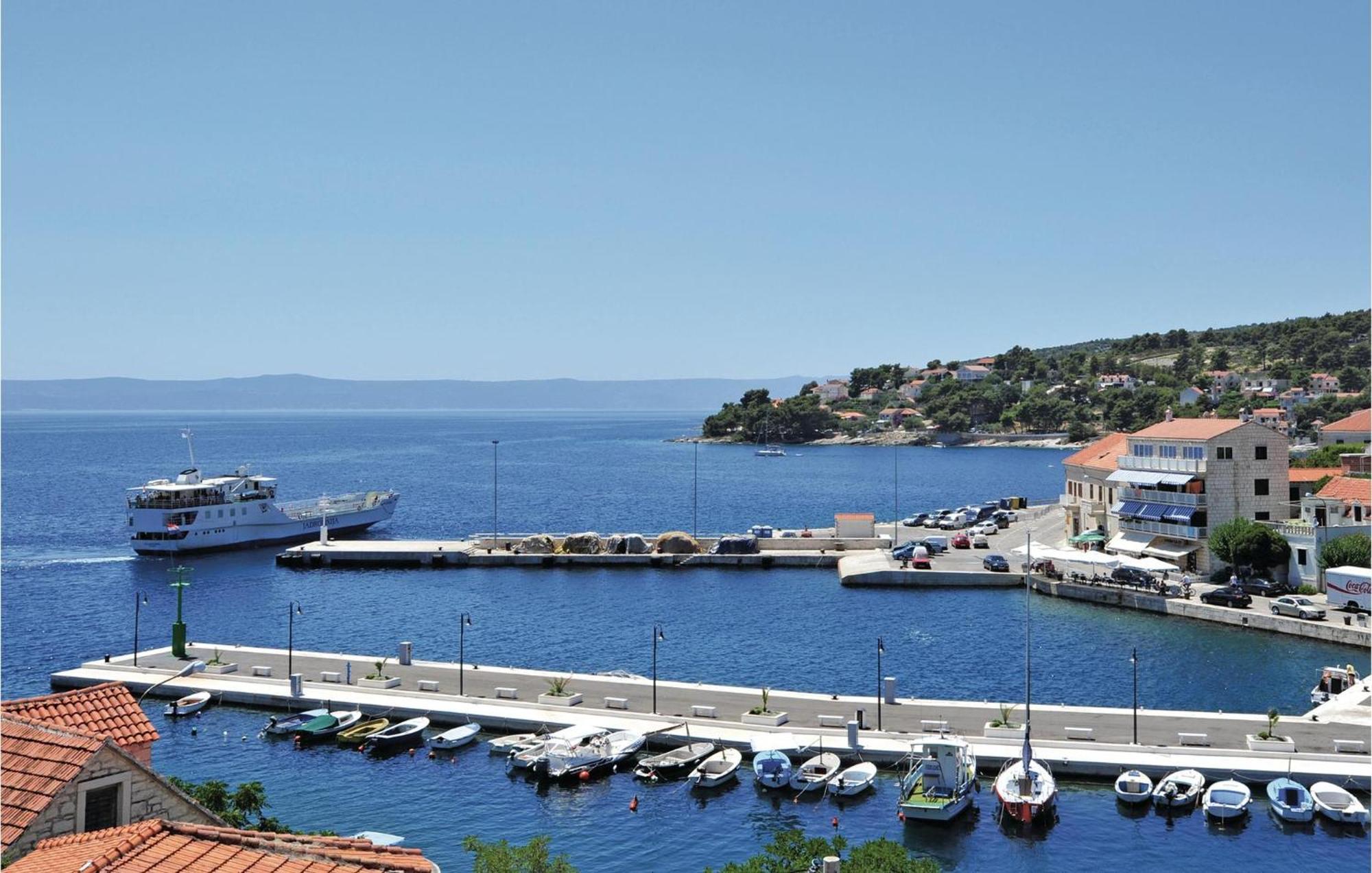 Amazing Apartment In Selca With Wifi Εξωτερικό φωτογραφία